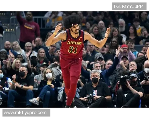 贾勒特阿伦对决文班克，三战全胜场均273分14篮板表现惊艳